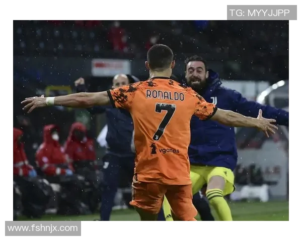 意甲焦点战巴萨与尤文图斯握手言和红牌事件引发全场热议